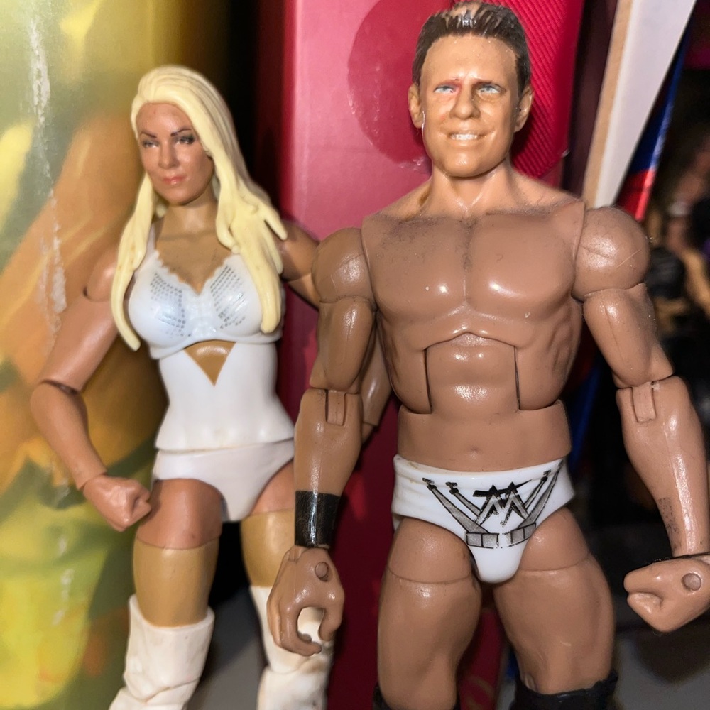 WWE miz and Maryse figures